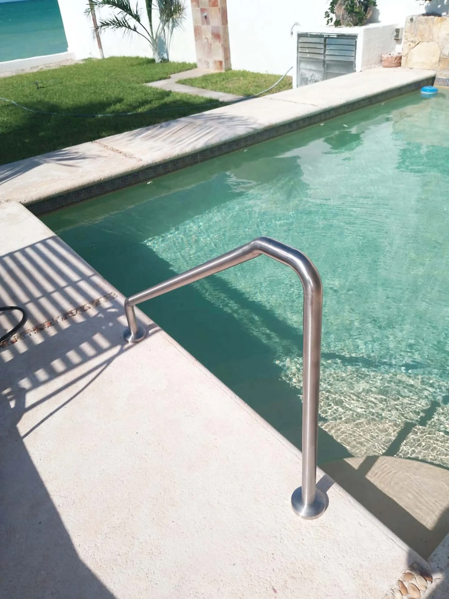 Pasamanos para piscina